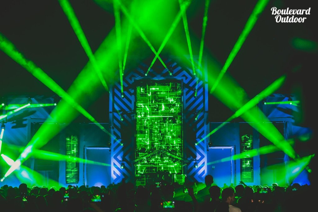 Boulevard Outdoor — Mainstage